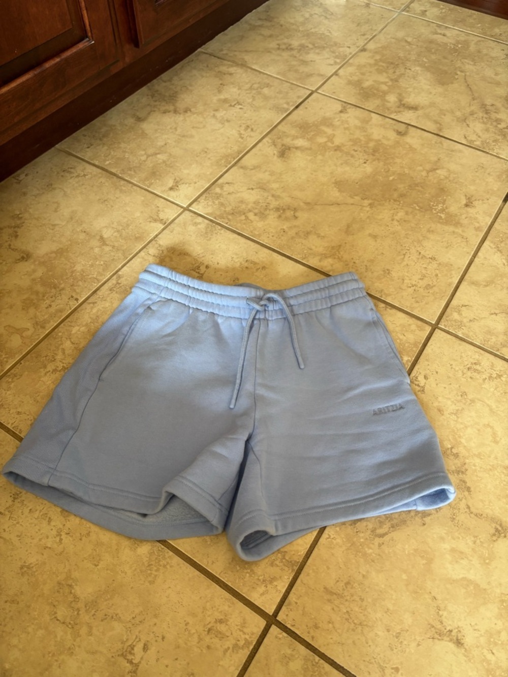 Aritzia Cozy Sweatfleece Boyfriend Mid-Thigh Shorts